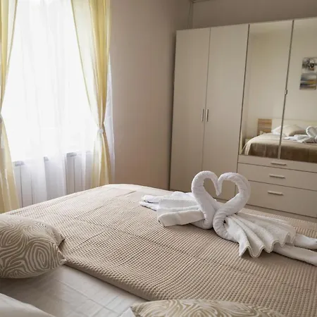 Insula Apartment With Private Pool Pučišća