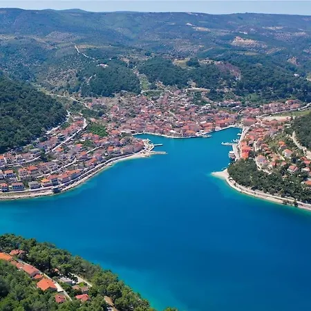 Insula With Private Pool