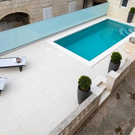 Insula Apartment With Private Pool