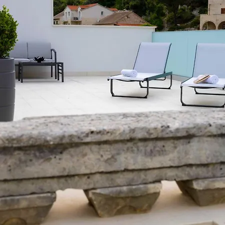 Insula Apartment With Private Pool Apartment *